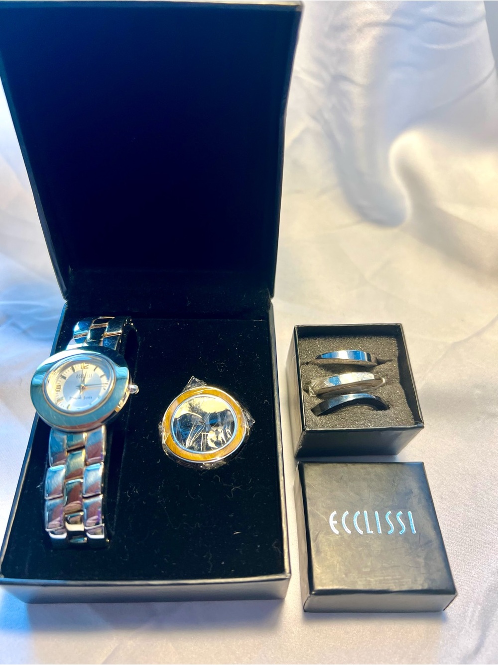 Vintage Ecclissi 2 tone (silver/gold) Watch w/ 4 extra reversible bezel (#571)
